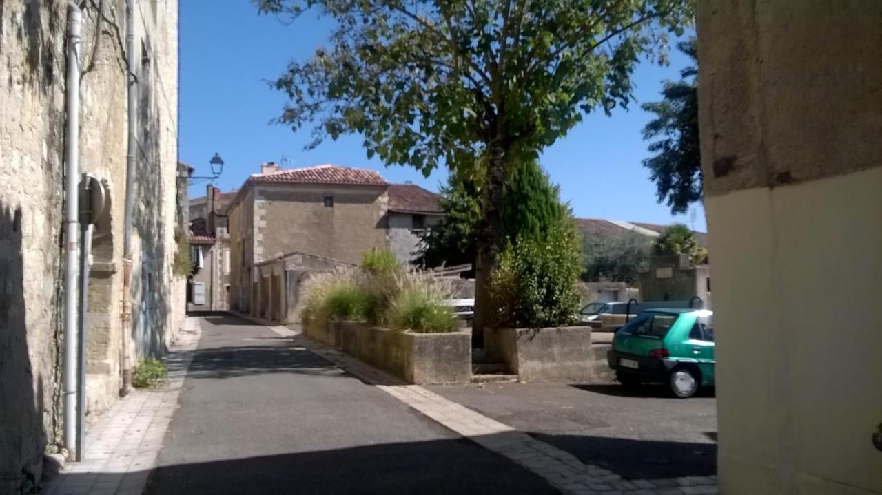 Gite De Claire Lectoure Buitenkant foto