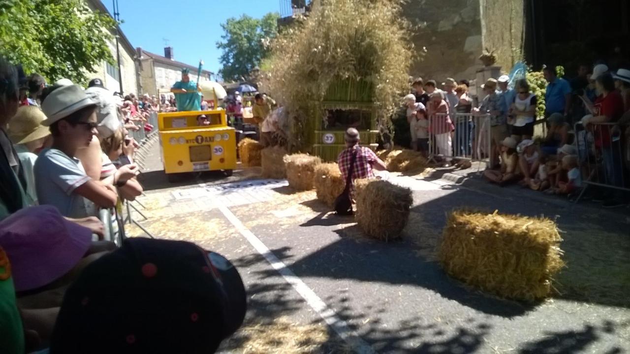 Gite De Claire Lectoure Buitenkant foto