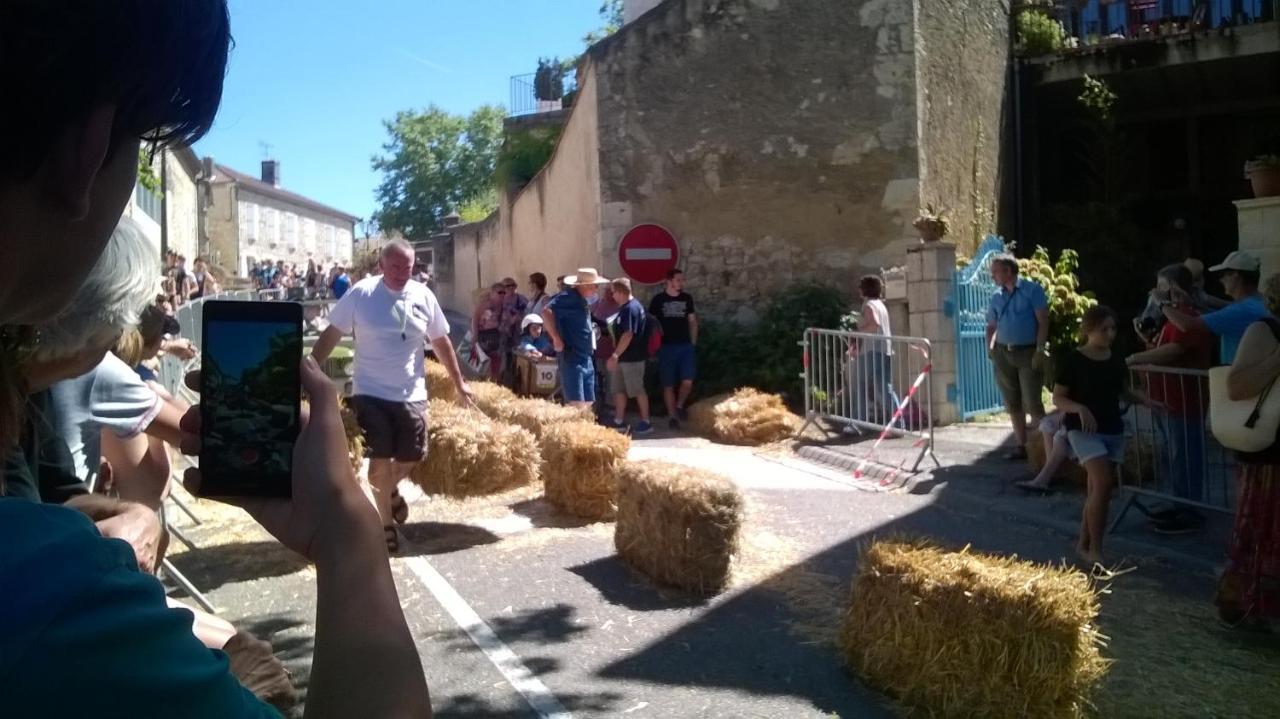Gite De Claire Lectoure Buitenkant foto