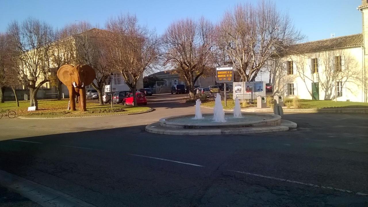 Gite De Claire Lectoure Buitenkant foto